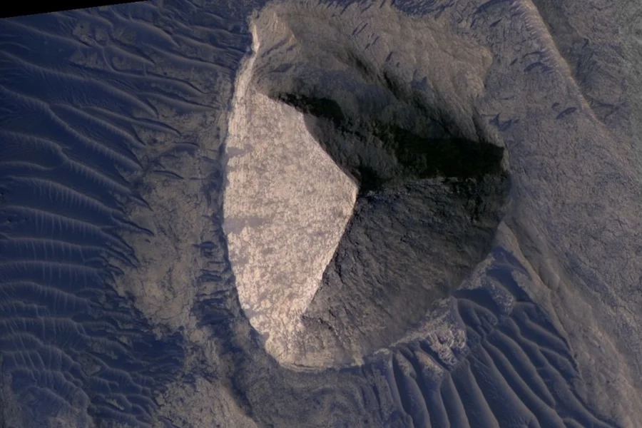 Imagem de “pirâmide” em Marte viraliza, mas estrutura tem explicação científica