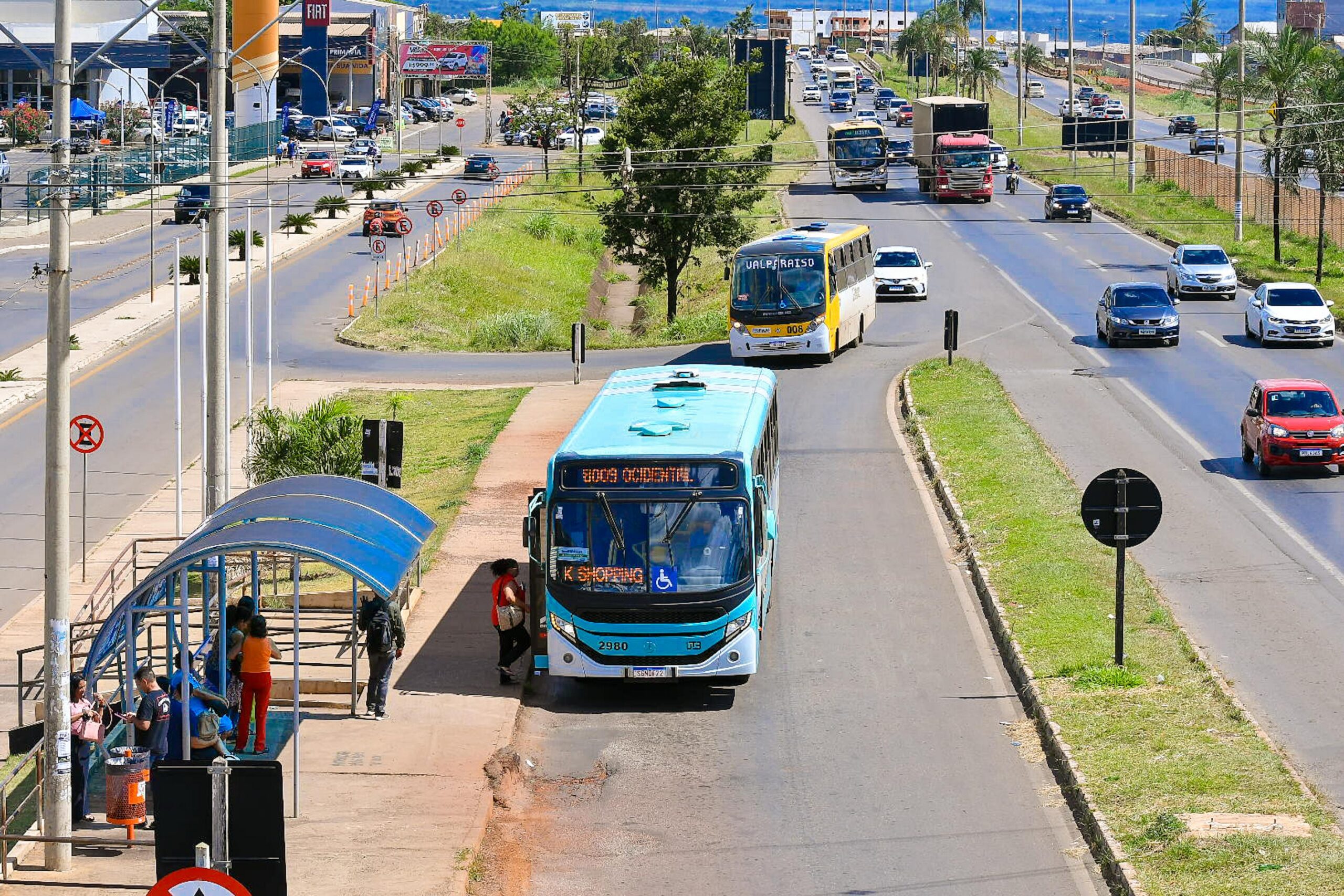 Governo de Goiás aprova operação de seis linhas do transporte intermunicipal