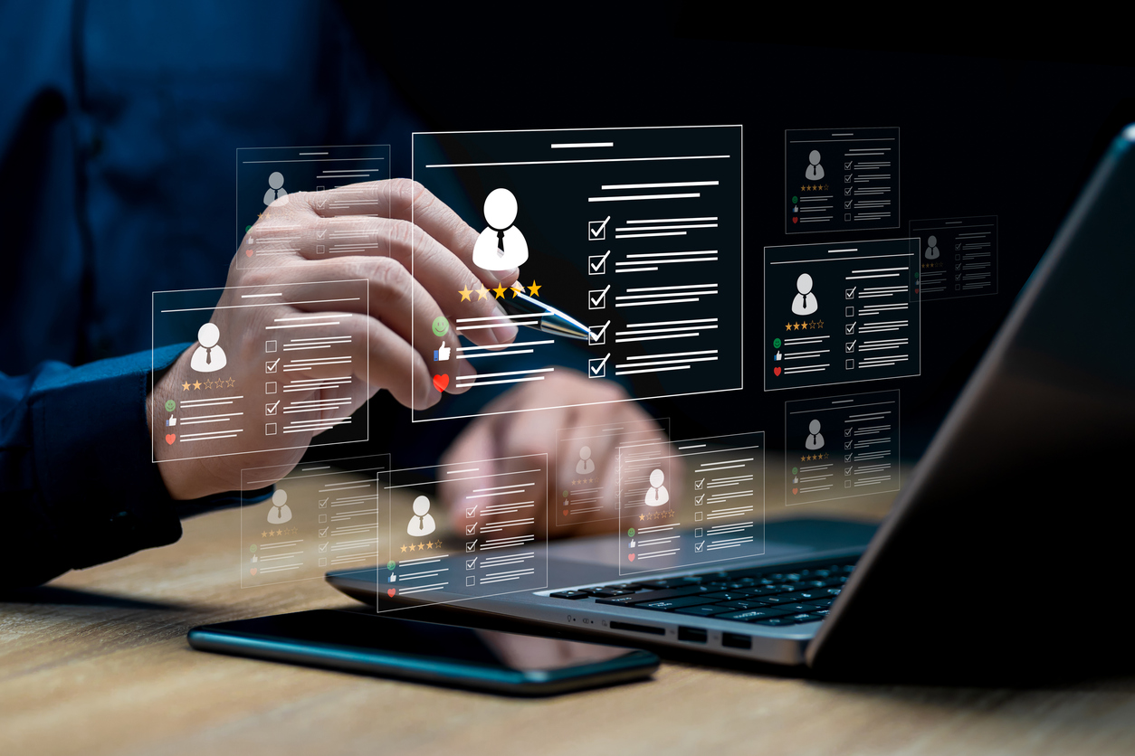 Usa IA em processo seletivo? Currículos ‘perfeitos demais’ geram desconfiança e já custam a vaga, diz pesquisa