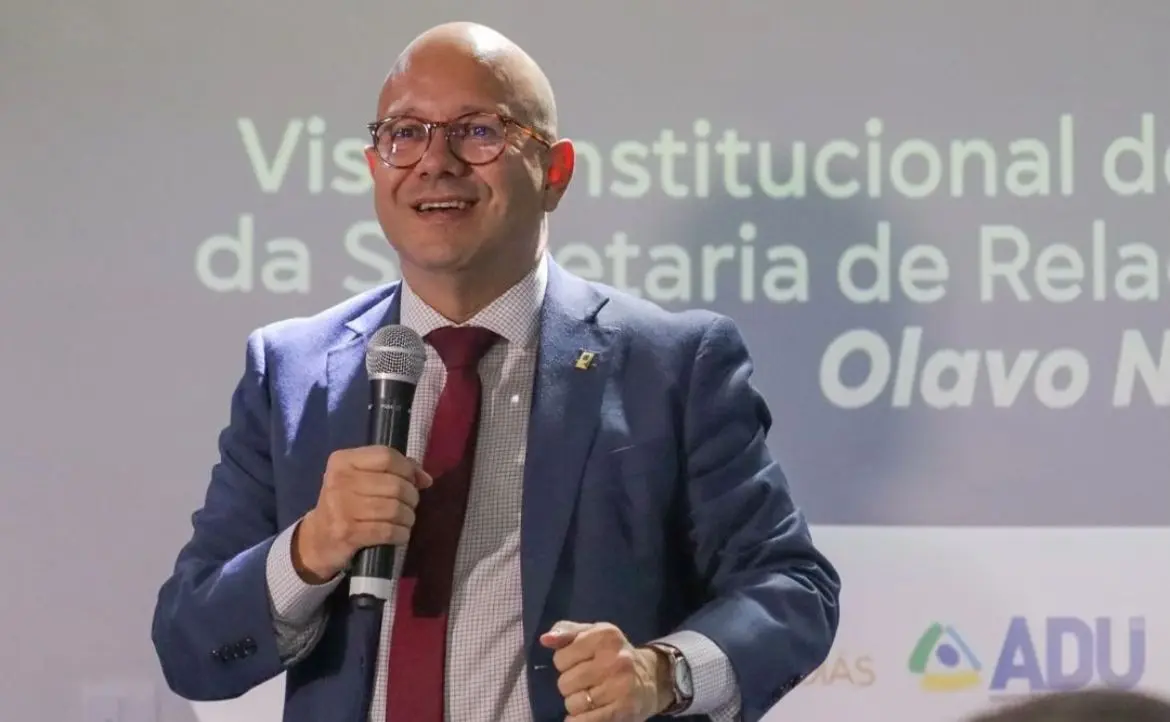 Lula desiste de nomear goiano para chefiar articulação política do governo