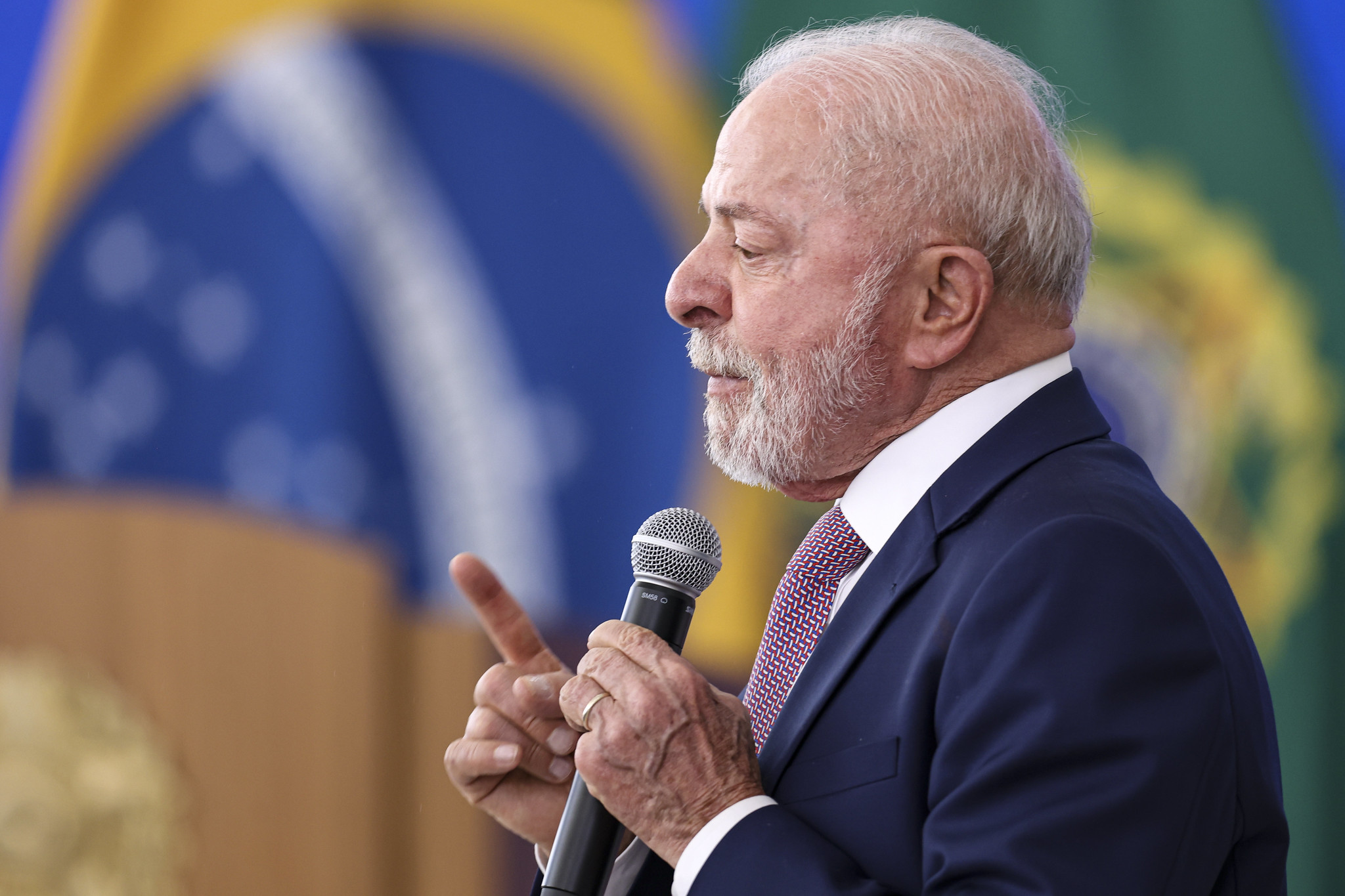 Lula diz que Brasil será “um dos países mais respeitados do mundo no crime organizado”