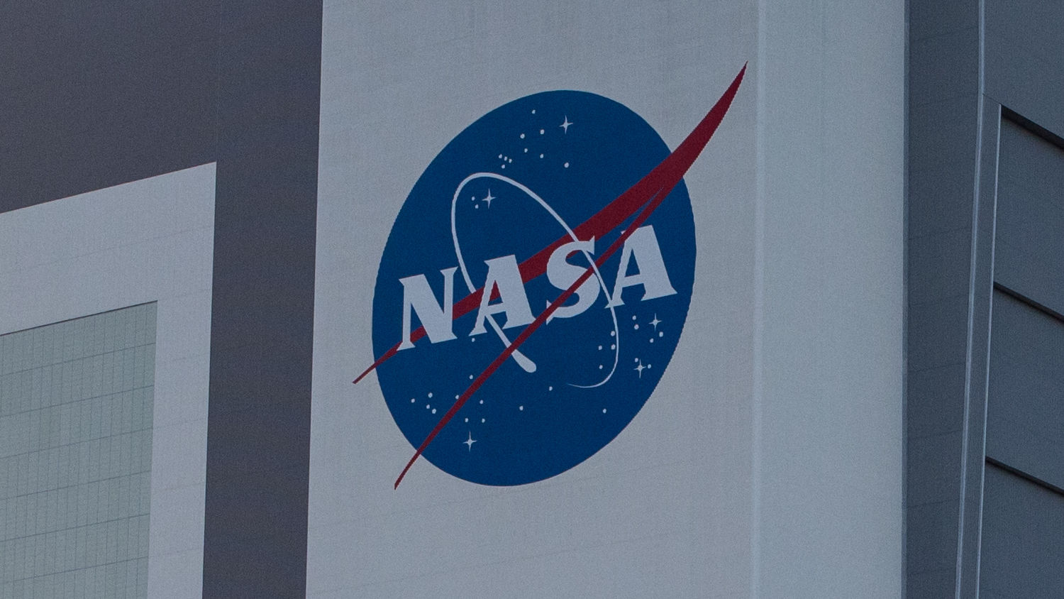 NASA anuncia base na Lua e desiste da Gateway