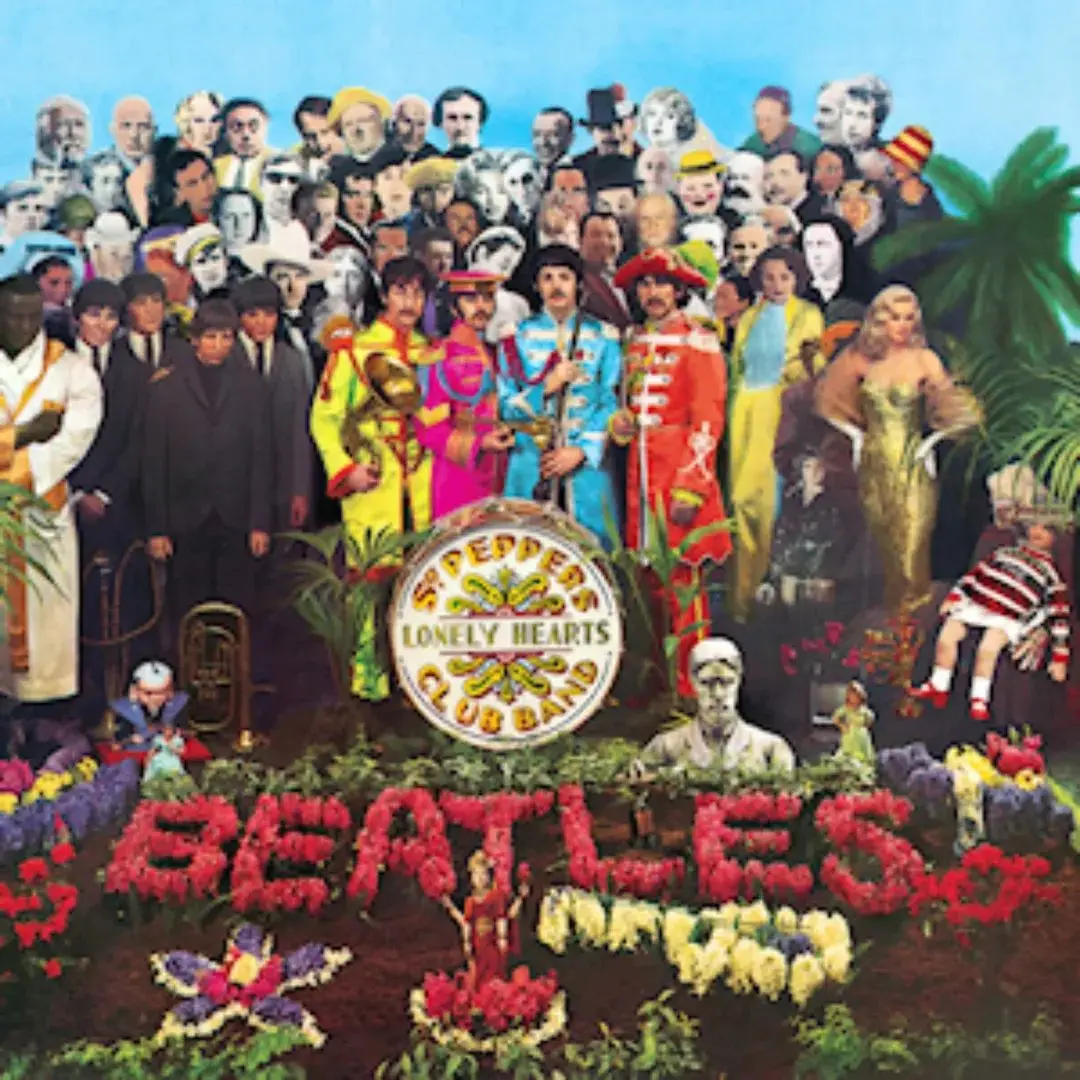 Os Beatles e a capa de “SGT Pepper’s Lonely Hearts Club Band”