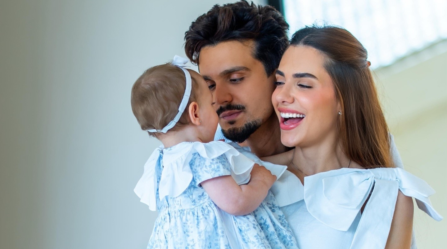 Luan Santana abre o jogo: ‘Preciso de pouco para ser feliz’ e reduz agenda para viver ao lado da filha e Jade Magalhães