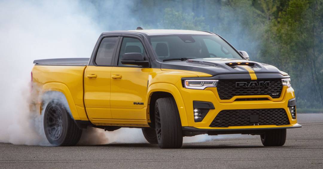 Ram 1500 Rumble Bee 2027: a picape de produção mais rápida do mundo chega com até 787 cv