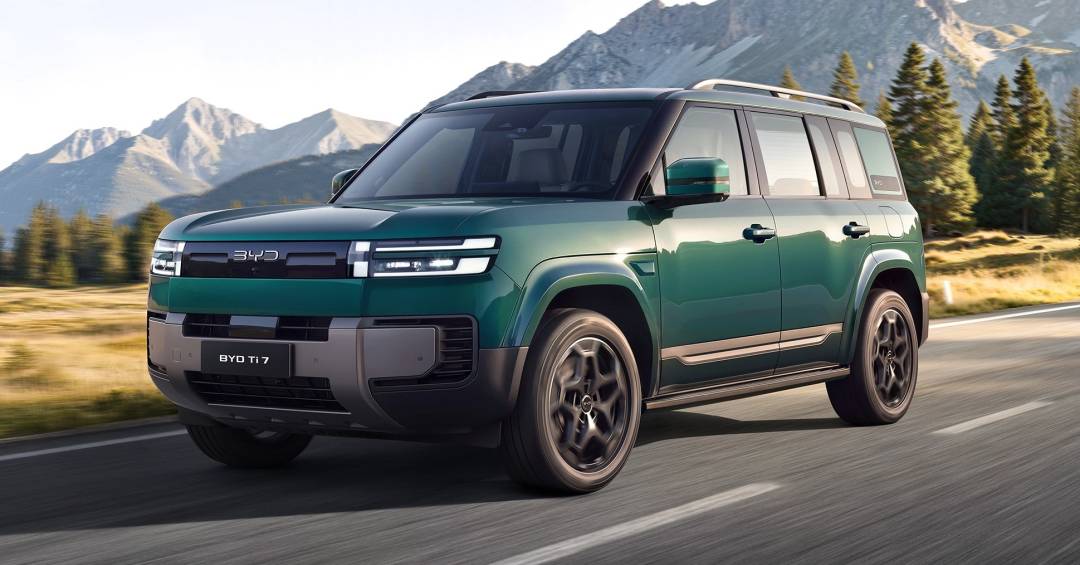 BYD Ti7 2027 chega ao Reino Unido como rival do Defender: 600 cv, 7 lugares e design robusto