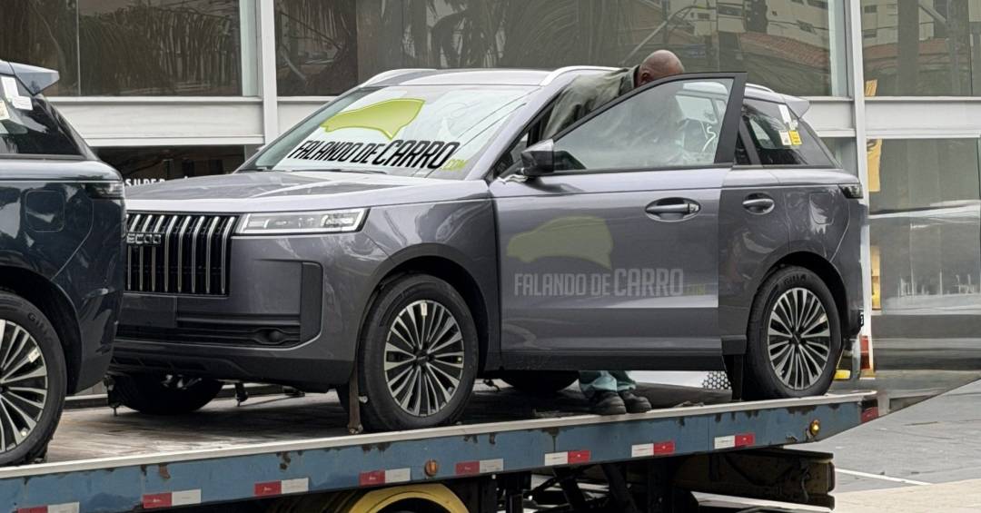 Jaecoo 5 2027 chega ao Brasil em julho: híbrido de R$ 150 mil desafia T-Cross e Creta