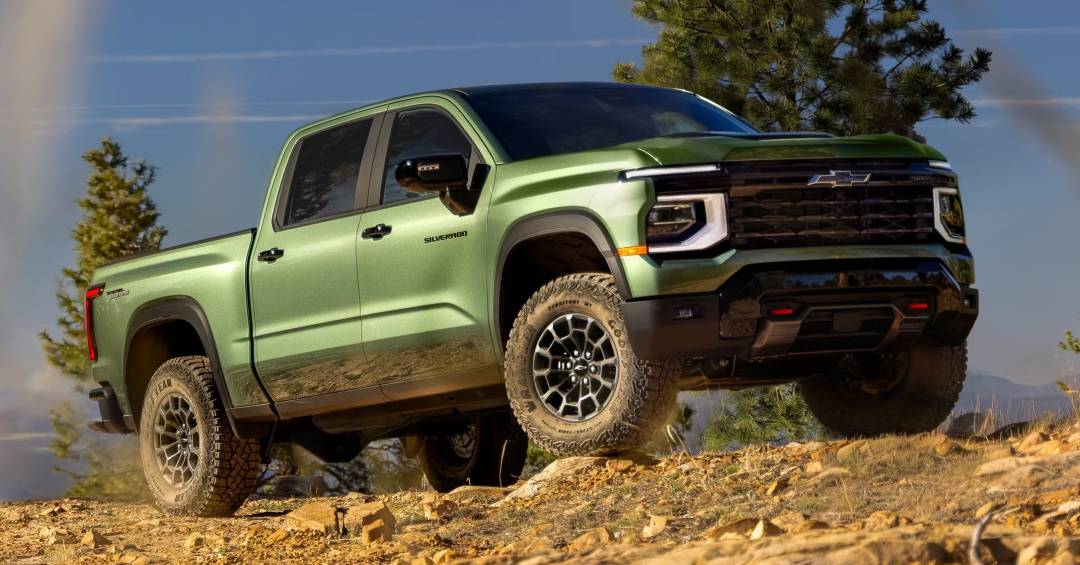 Chevrolet Silverado 2027 chega com V8 aspirados, telas gigantes e versões off-road/luxo