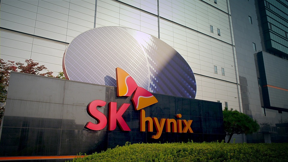 SK Hynix supera Samsung e assume título de empresa mais valiosa da Coreia do Sul após boom da IA