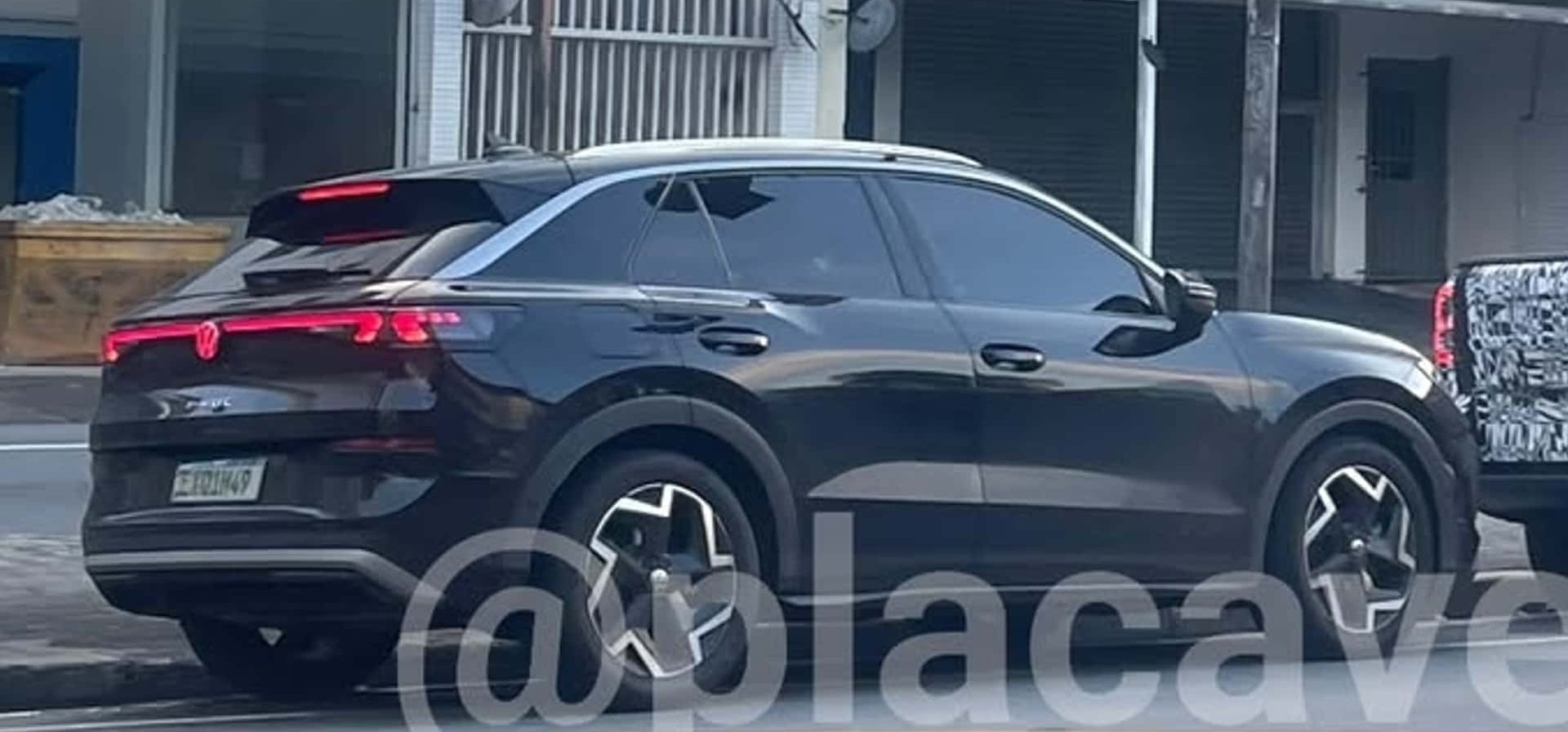 Volkswagen prepara híbrido pleno no Brasil: T-Roc serve de teste para sistema que chega antes do ID.4