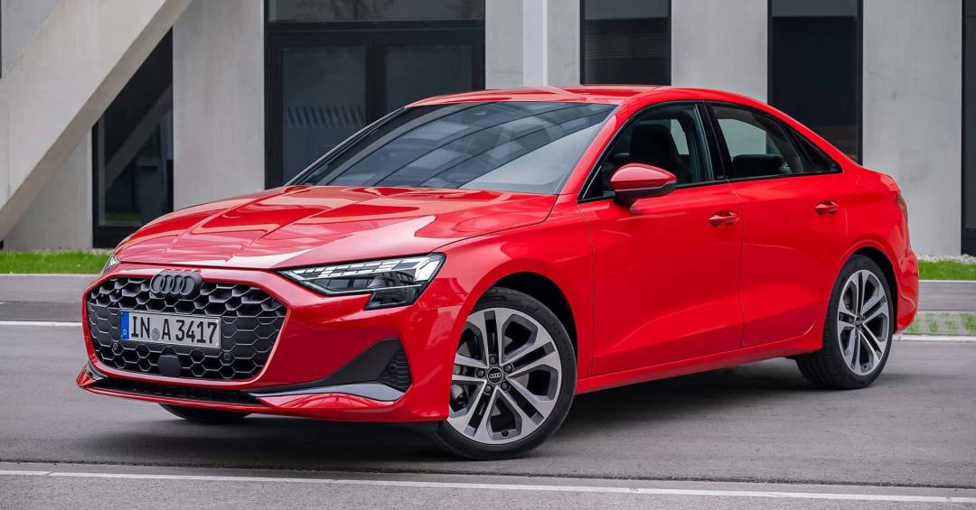 Audi A3 2026 estreia com telas curvas, direção autônoma e controle pelo celular