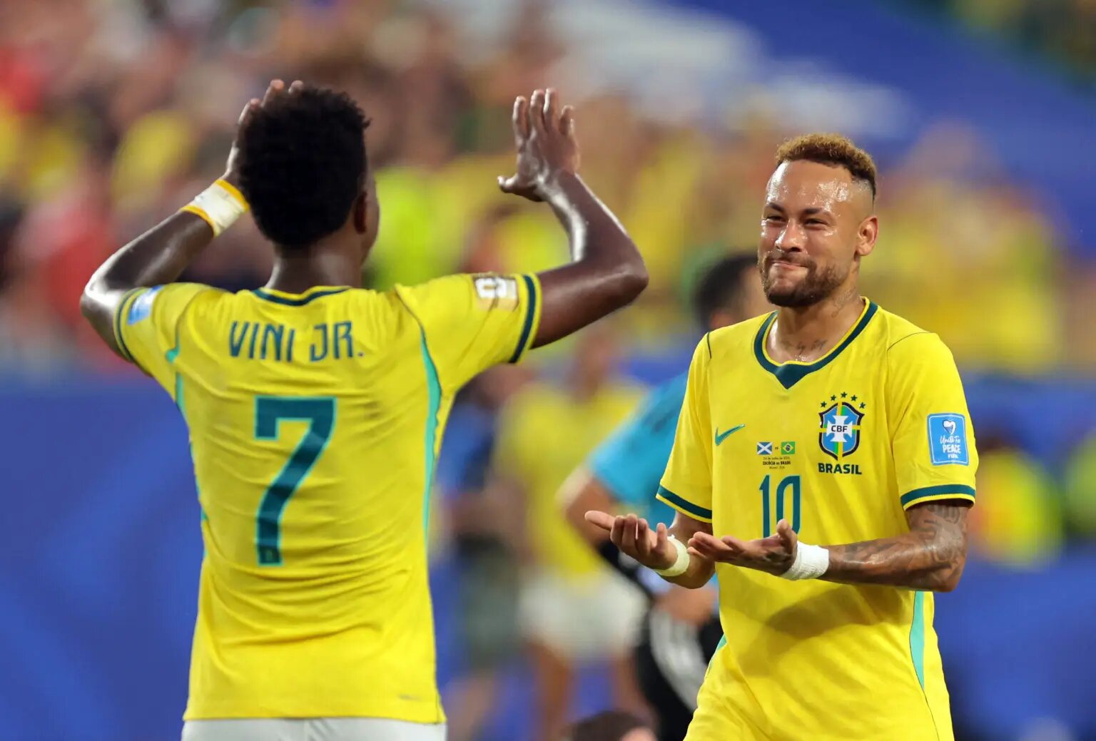 Sem feriado ou ponto facultativo: como empresas e órgãos públicos reagirão ao jogo do Brasil na Copa?