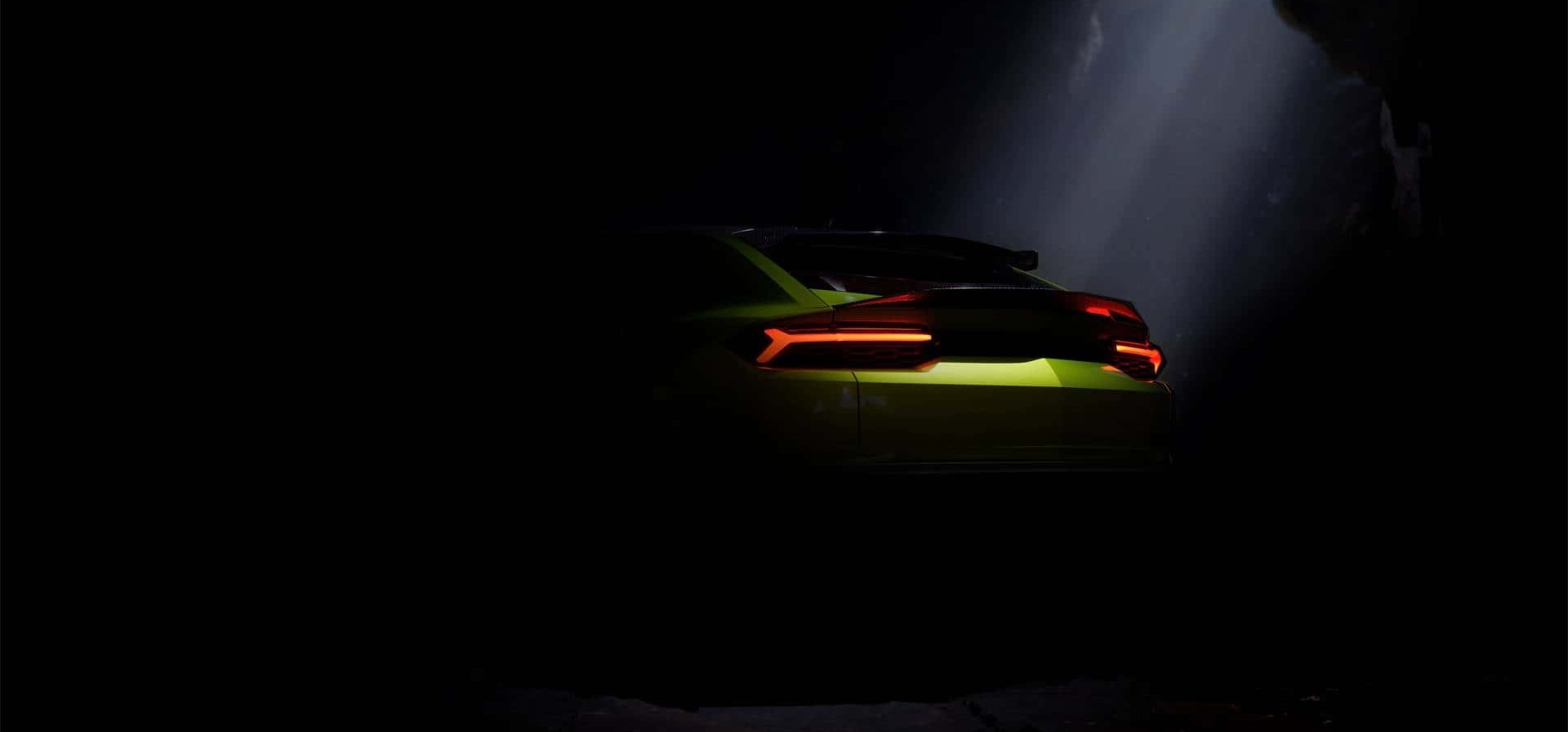 Lamborghini Urus SE Performante: primeira foto teaser revela traseira do super SUV híbrido que chega em 1º de julho