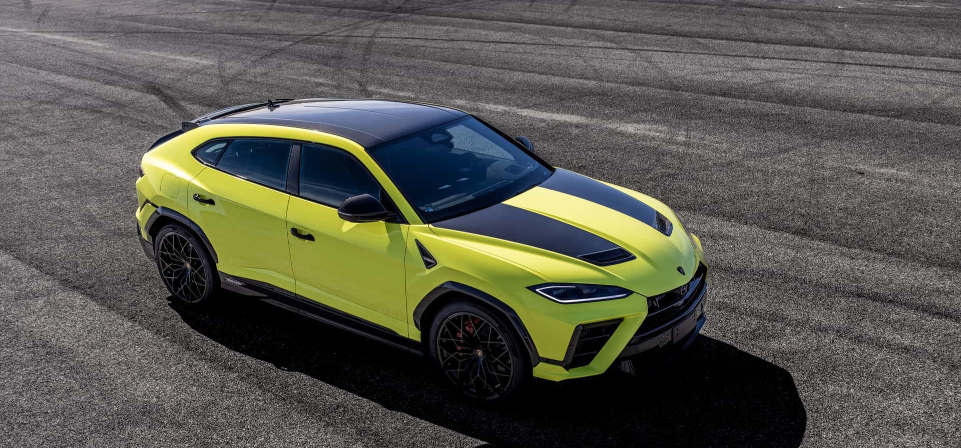 Lamborghini Urus SE Performante: o SUV mais rápido da marca chega com 812 cv e modo Rally