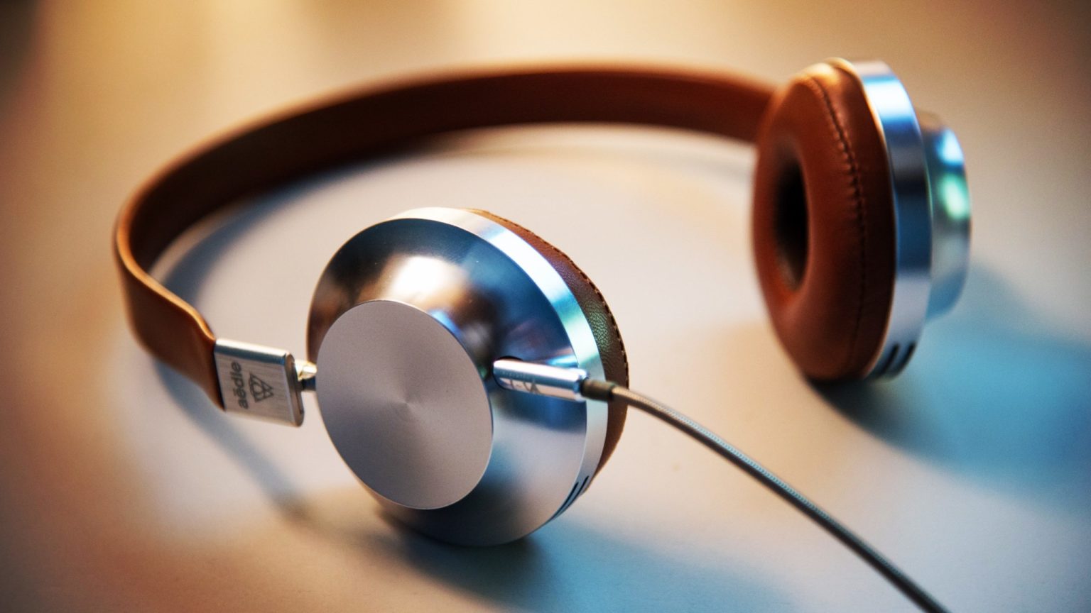 Spotify derruba 500 mil streams de música suspeita: bot e apostas se cruzam no topo das paradas