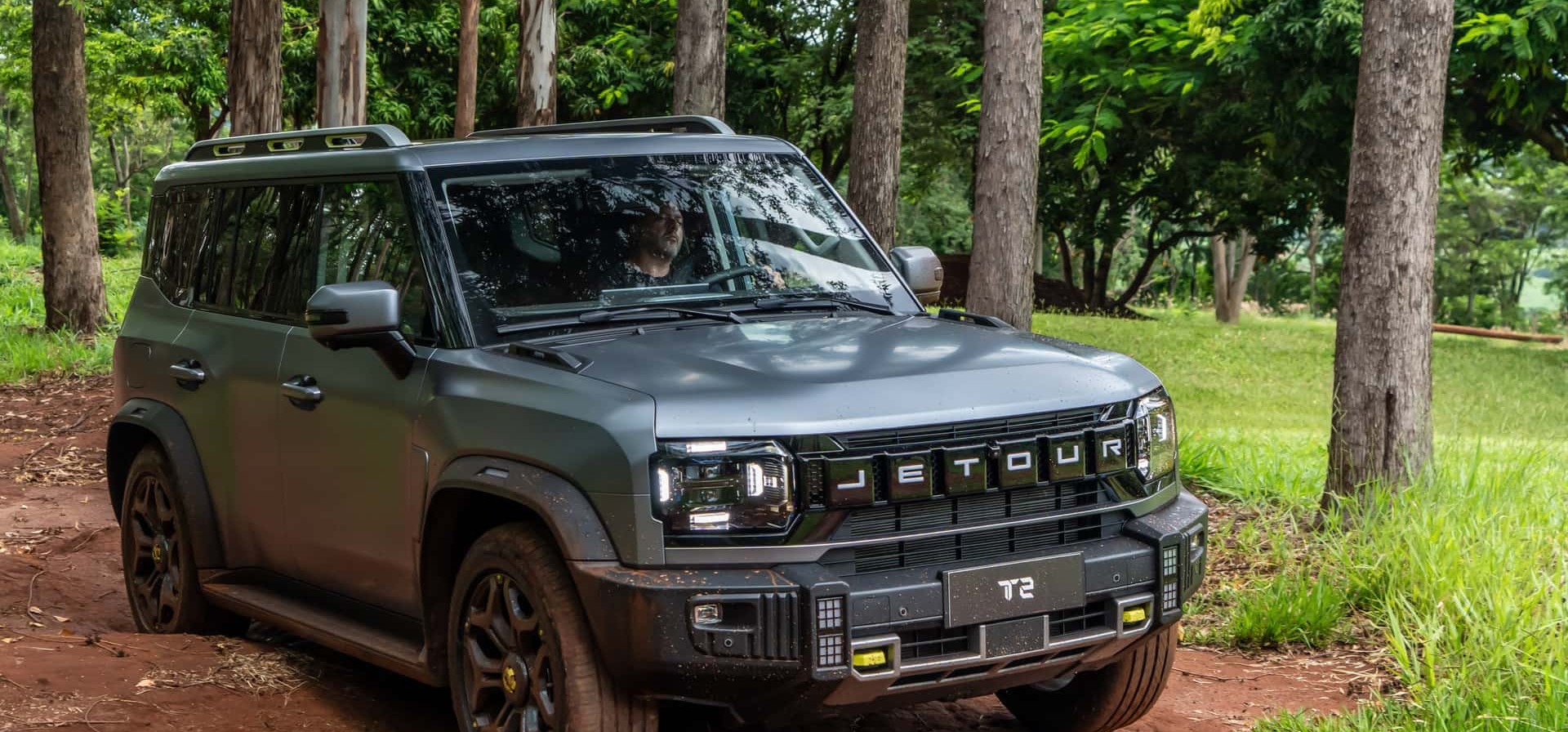 Jetour T2 4×4 chega em 2026 com mais de 600 cv e preço alinhado ao Tank 300