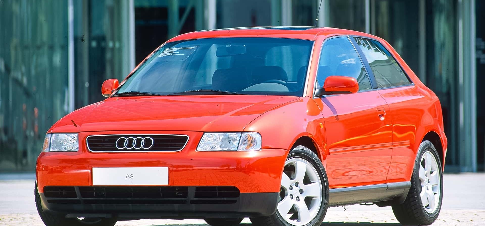 Audi A3: o hatch premium que nasceu do Golf e revolucionou o mercado há 30 anos