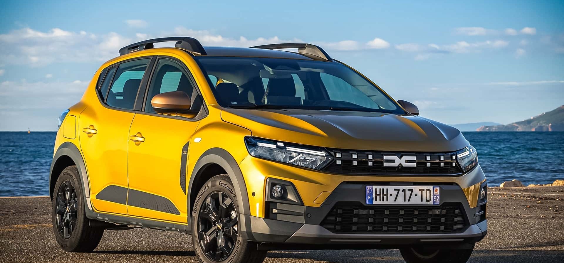 Dacia Sandero Stepway europeu estreia com híbrido de 158 cv e desafia Kardian: 0 a 100 km/h em 8,3 s