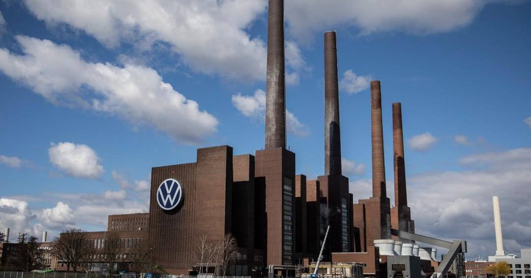 Volkswagen em rota de colisão: lucros em queda acendem alerta para venda aos chineses