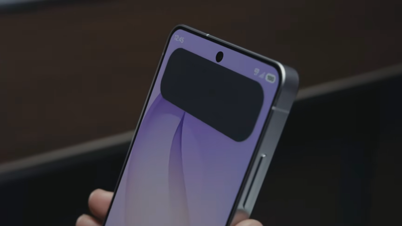 Galaxy Z Fold 8 abre mão da Tela de Privacidade: Samsung prioriza resistência e redução de vinco