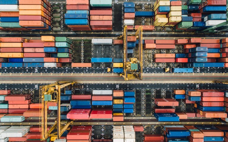 EUA poupam 471 produtos brasileiros de tarifa de 12,5% — mas elevam taxa para 37,5% em outros itens
