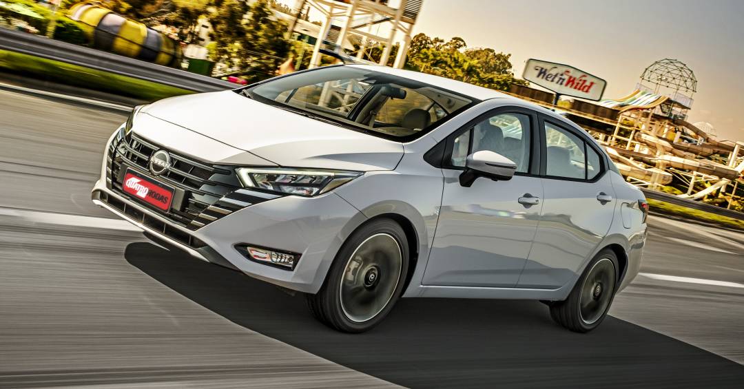 Nissan Versa 2027 chega ao Brasil com preços reajustados e sem mudanças visuais