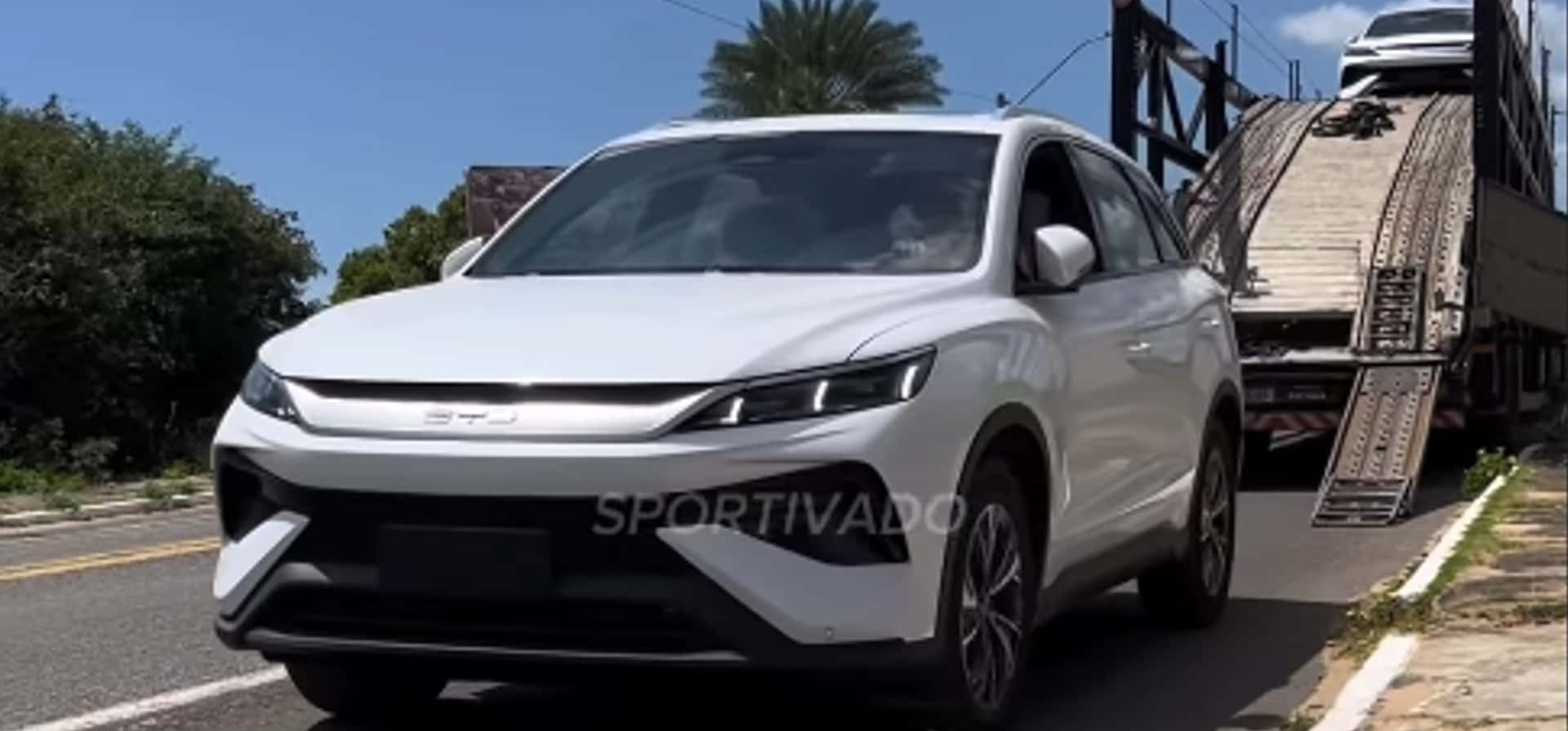 BYD Song Pro 2027 chega às concessionárias com flex e teto solar panorâmico