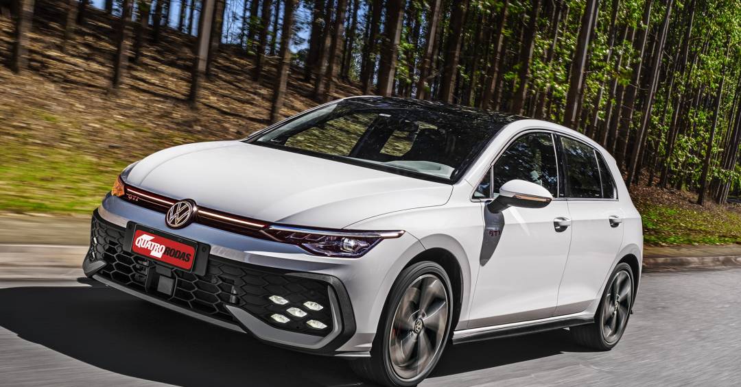 Golf GTI nacional estreia com 245 cv, 300 km de autonomia e R$ 430 mil: vale a espera?