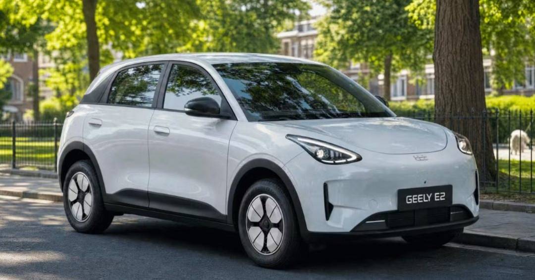 Geely EX2 chega à Europa com bateria maior e autonomia superior à versão brasileira: o que muda?
